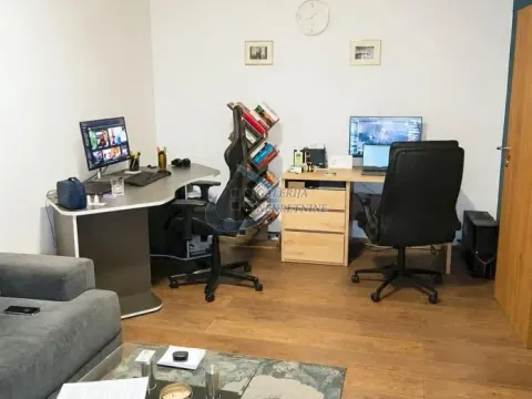 Prodaja, dvosoban stan, 55m², Kanarevo Brdo, Beograd - image 2