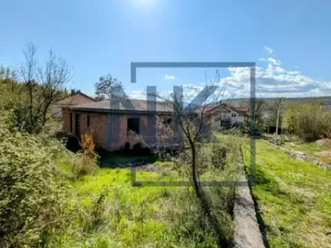 Prodaja, kuća, 165m², Vranići, Podgorica - image 8