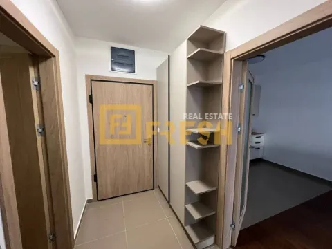 Izdavanje, jednosoban stan, 53m², Master Kvart, Podgorica - image 5