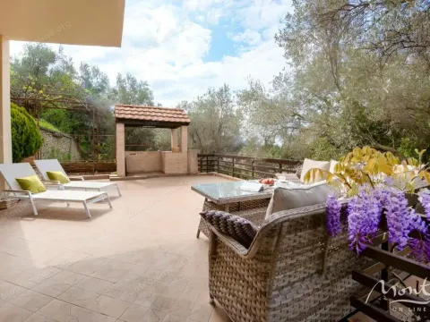 Prodaja, kuća, 155m², Budva, Crna Gora - image 25