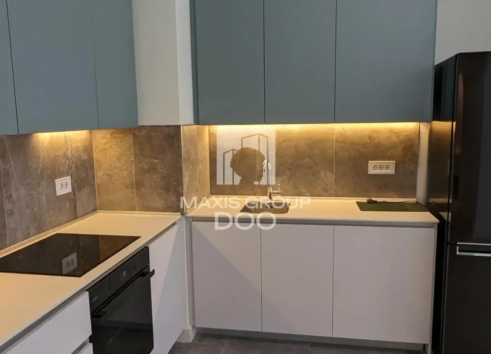 Izdavanje, dvosoban stan, 54m², Savski Venac, Beograd