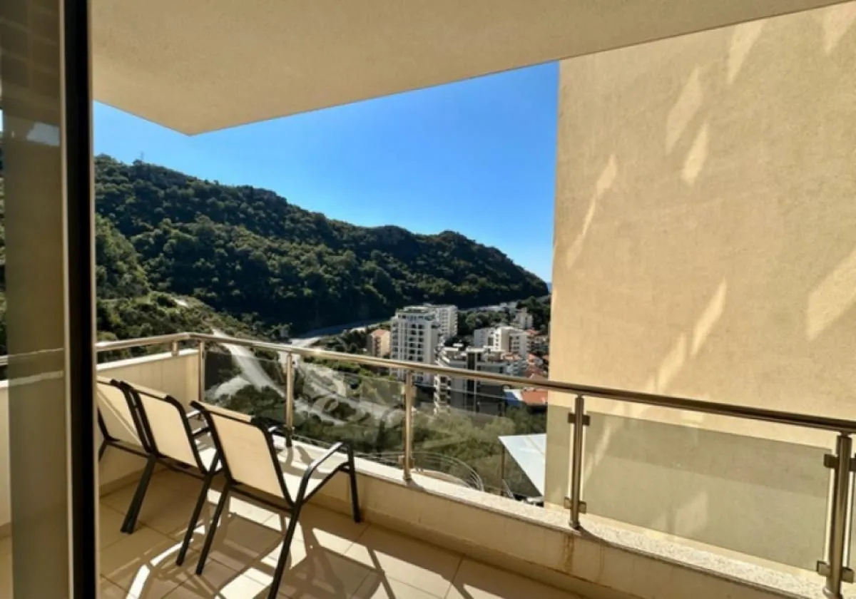 Prodaja, dvosoban stan, 69m², Rafailovići, Budva