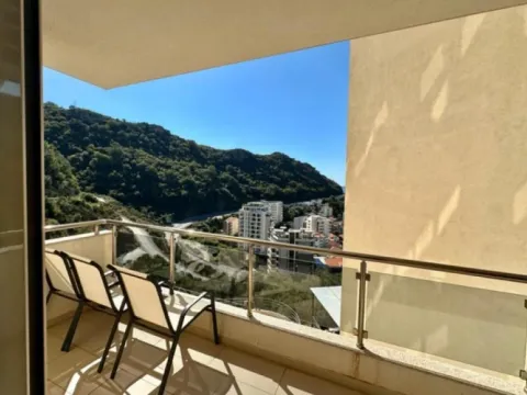 Prodaja, dvosoban stan, 69m², Rafailovići, Budva