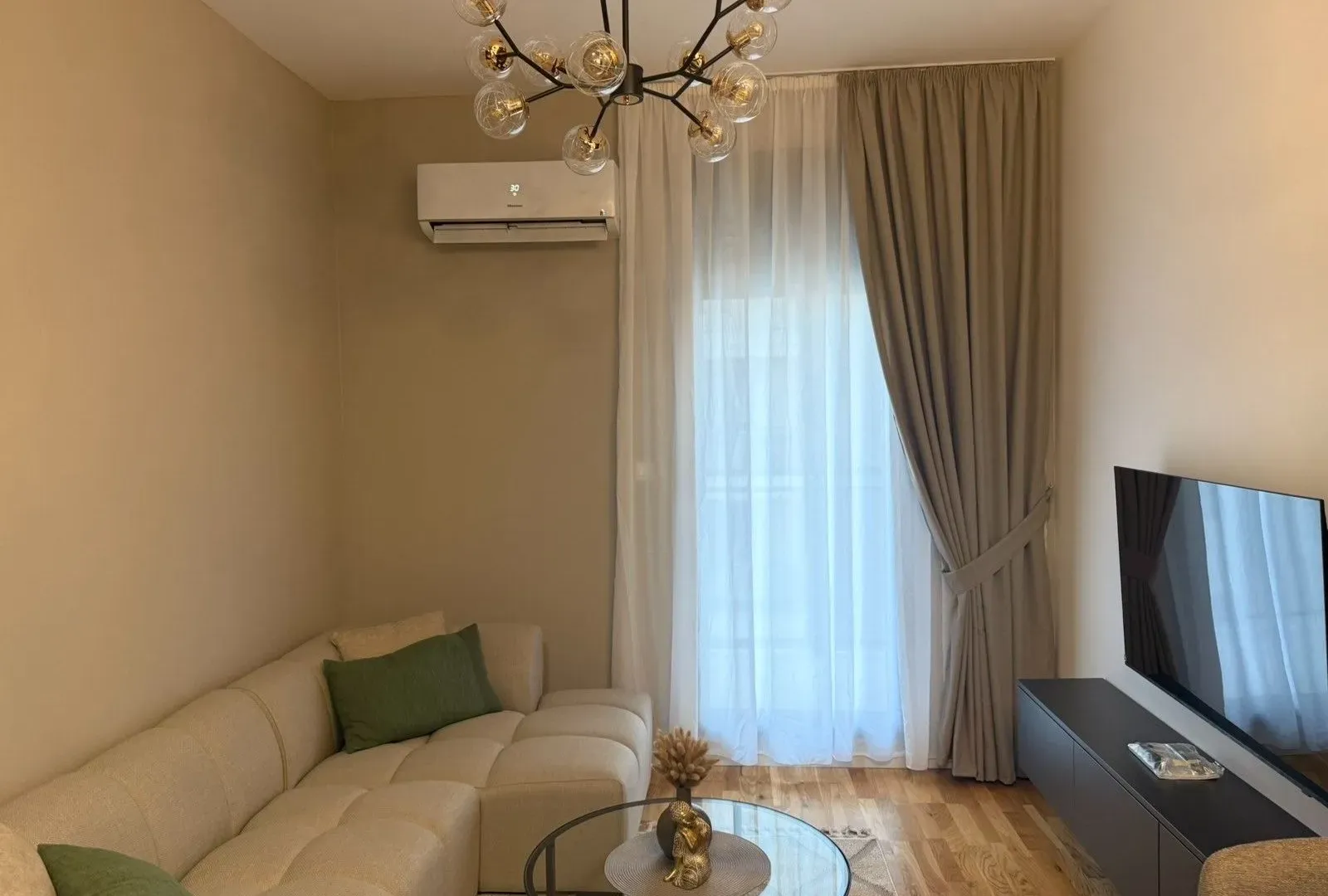 Prodaja, jednosoban stan, 37m², Tološi, Podgorica