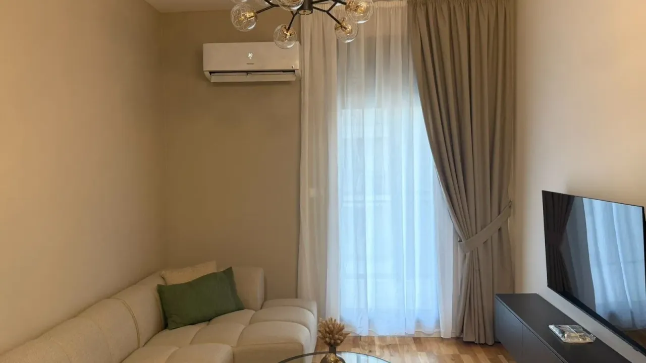 Prodaja, jednosoban stan, 37m², Tološi, Podgorica