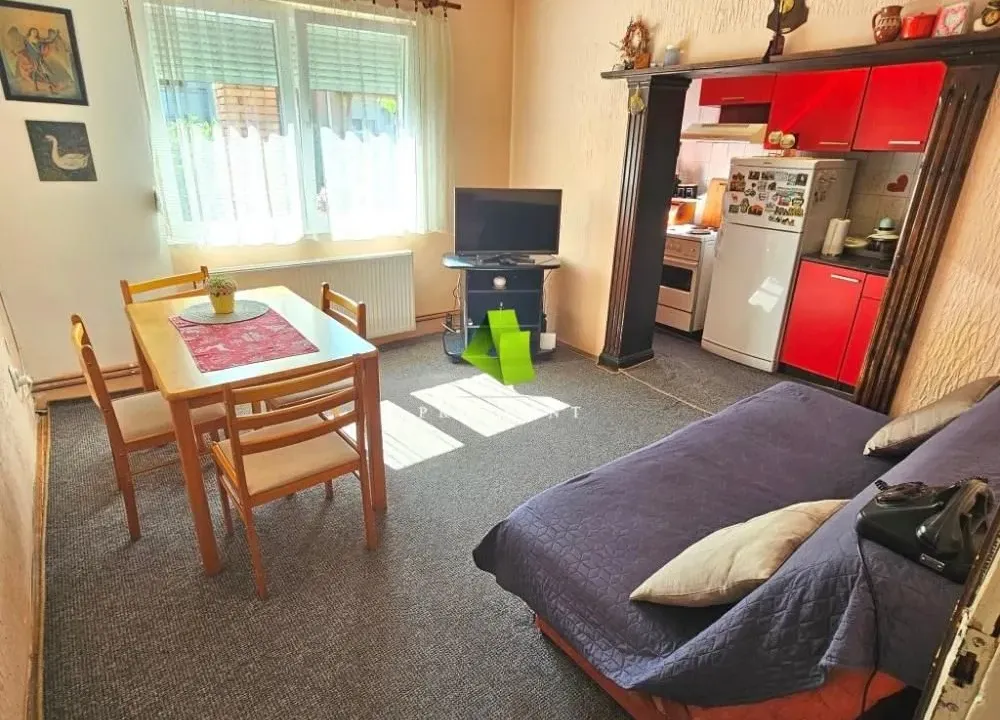 Prodaja, trosoban stan, 79m², Medijana, Niš