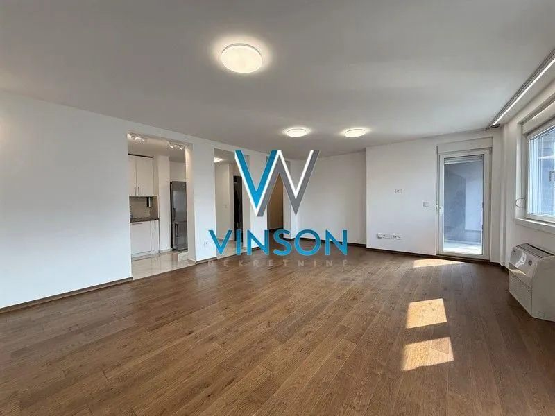 Prodaja, četvorosoban stan, 125m², Bulevar Oslobodjenja, Novi Sad Sve Podlokacije