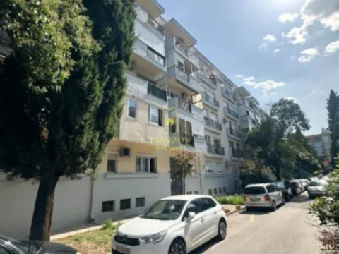 Prodaja, dvosoban stan, 70m², Preko Morače, Podgorica