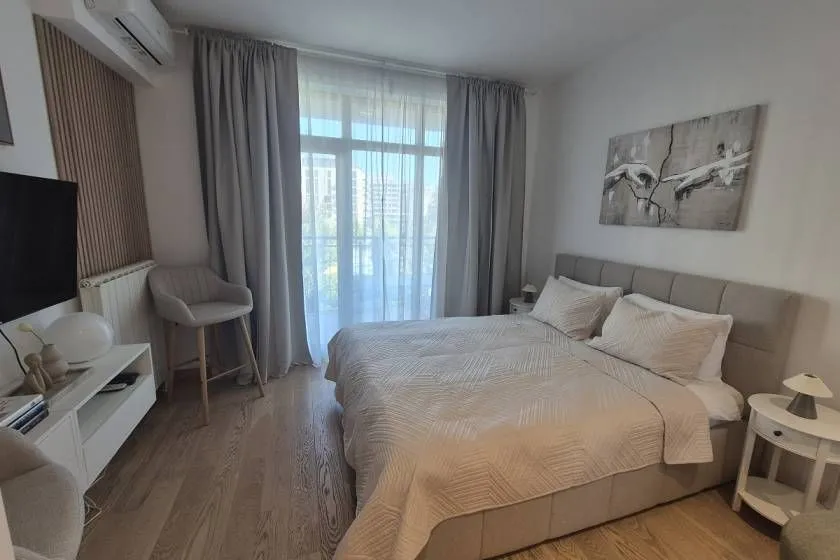 Rent, one bedroom apartment, 30m², Beograd Na Vodi, Beograd