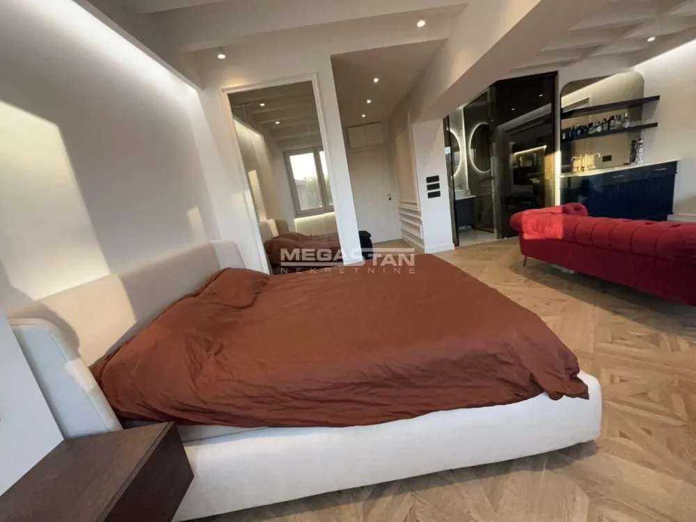 Prodaja, jednosoban stan, 38m², Stari Grad, Beograd