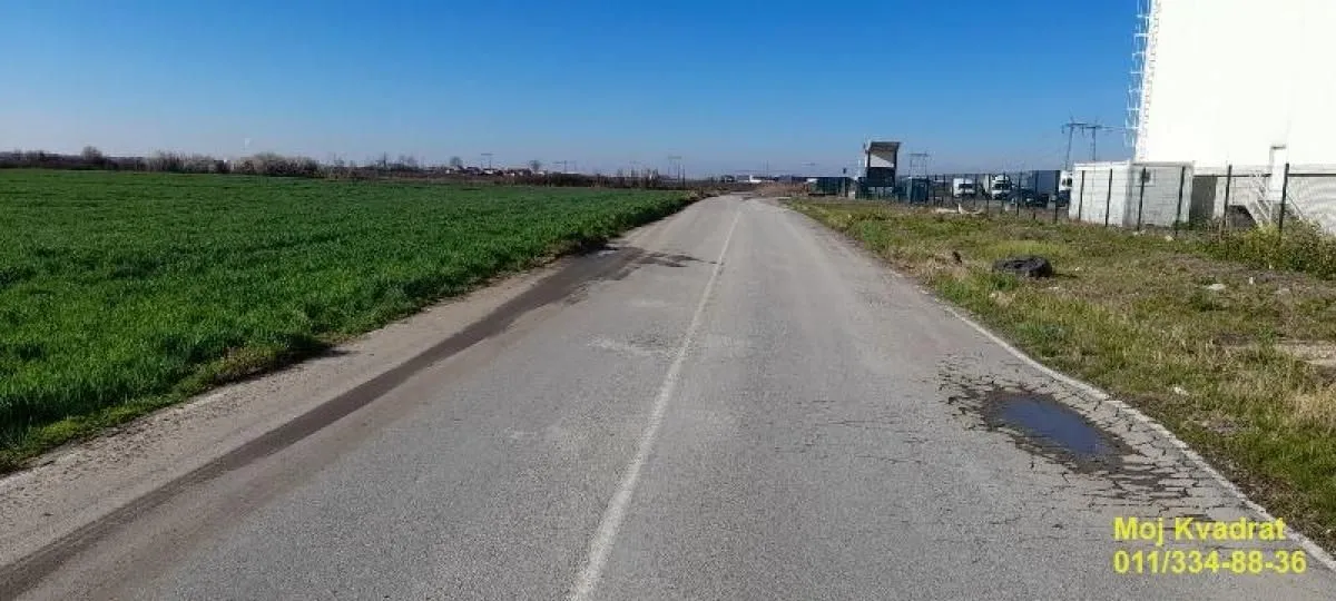 Prodaja, plac, 240m², Šimanovci, Pećinci