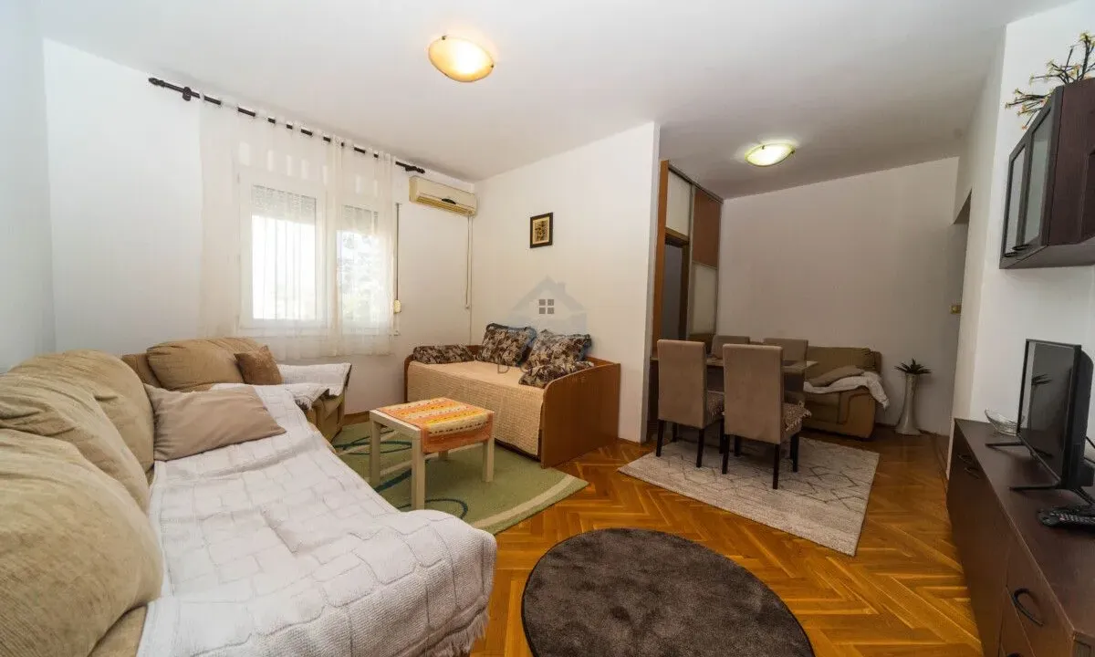 Izdavanje, jednosoban stan, 45m², Zagorič, Podgorica