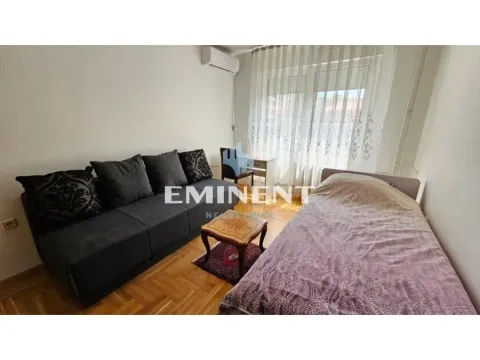 Izdavanje, trosoban stan, 83m², Vračar Hram, Vračar Sve Podlokacije - image 10