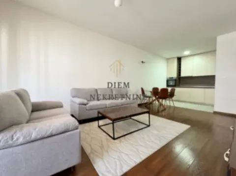 Izdavanje, jednosoban stan, 53m², Master Kvart, Podgorica - image 4