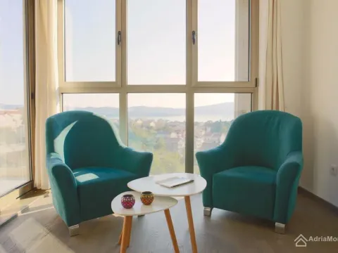 Sale, two bedroom apartment, 73m², Tivat, Crna Gora - image 4