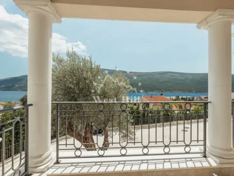 Sale, two bedroom apartment, 115m², Đenovići, Herceg Novi - image 12