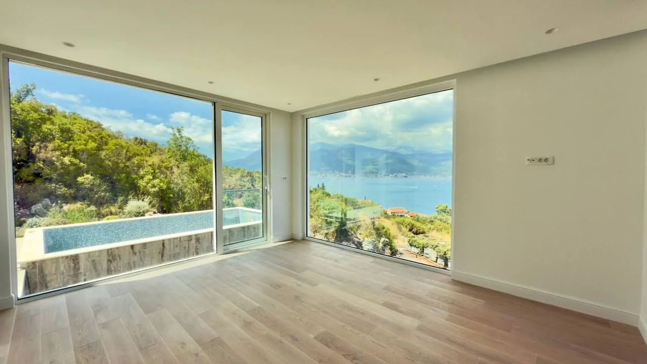Prodaja, kuća, 350m², Krašići, Tivat