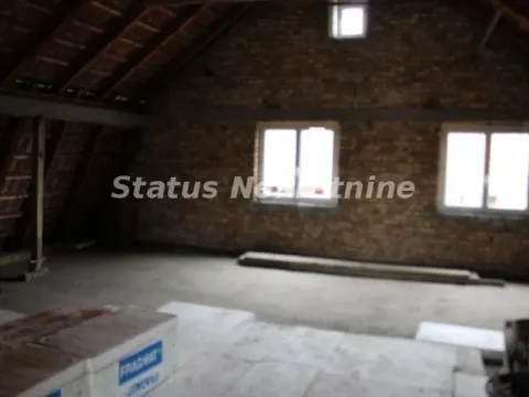 Prodaja, kuća, 242m², Novo naselje, Novi Sad - image 21