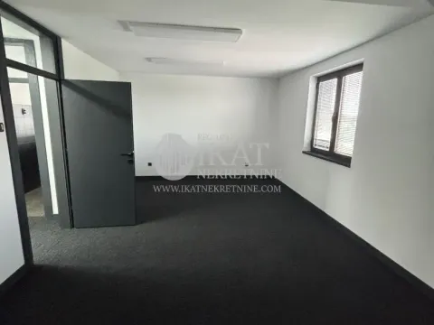 Rent, office space, 1212m², Pančevo, Srbija - image 8