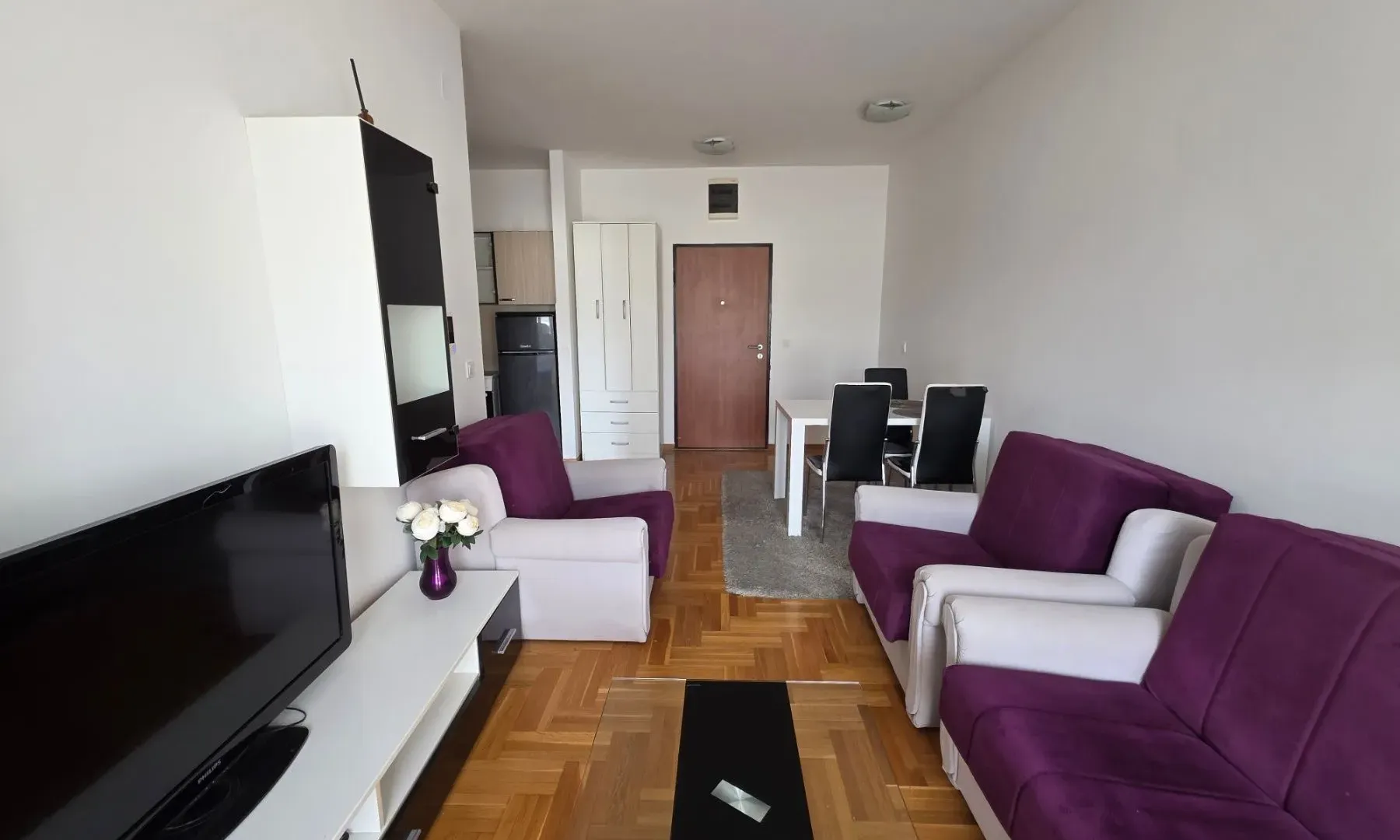 Rent, one bedroom apartment, 45m², Budva, Crna Gora