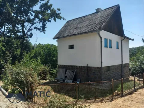 Prodaja, dvosoban stan, 39m², Irig, Srbija - image 2