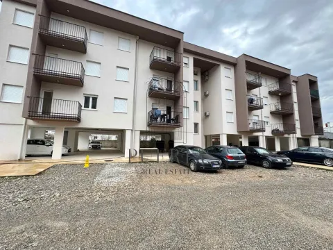 Prodaja, jednosoban stan, 40m², Zabjelo, Podgorica - image 14