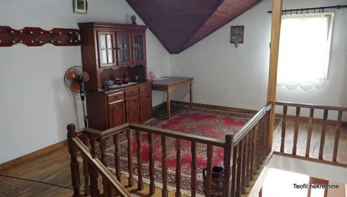 Prodaja, kuća, 479m², Ljig, Srbija