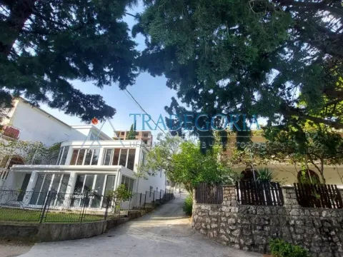 Prodaja, kuća, 224m², Sutomore, Bar - image 27