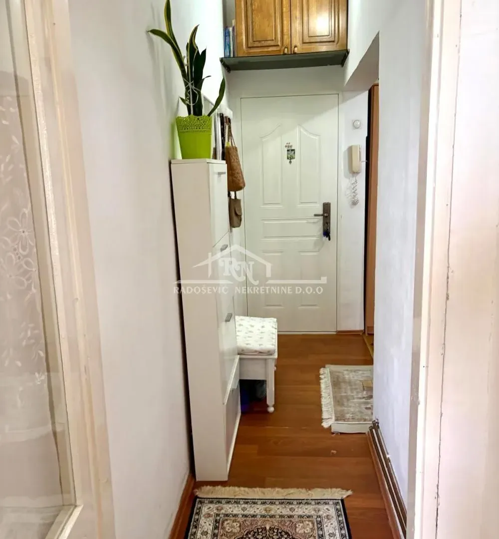 Prodaja, dvosoban stan, 55m², Labudovo Brdo, Beograd