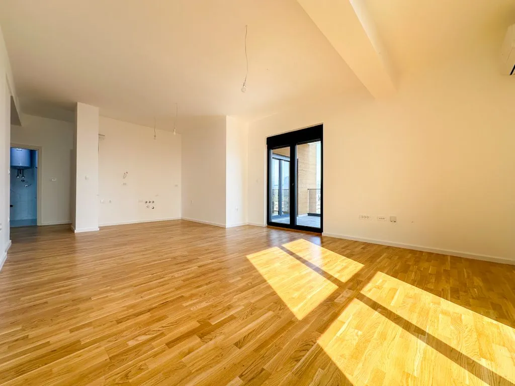 Rent, two bedroom apartment, 116m², Stari Aerodrom, Podgorica