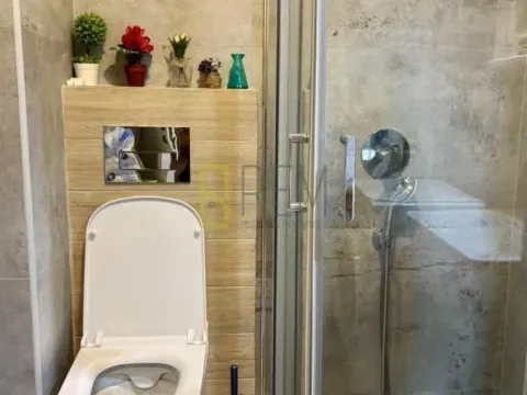 Prodaja, jednosoban stan, 41m², Blok 9, Podgorica - image 9