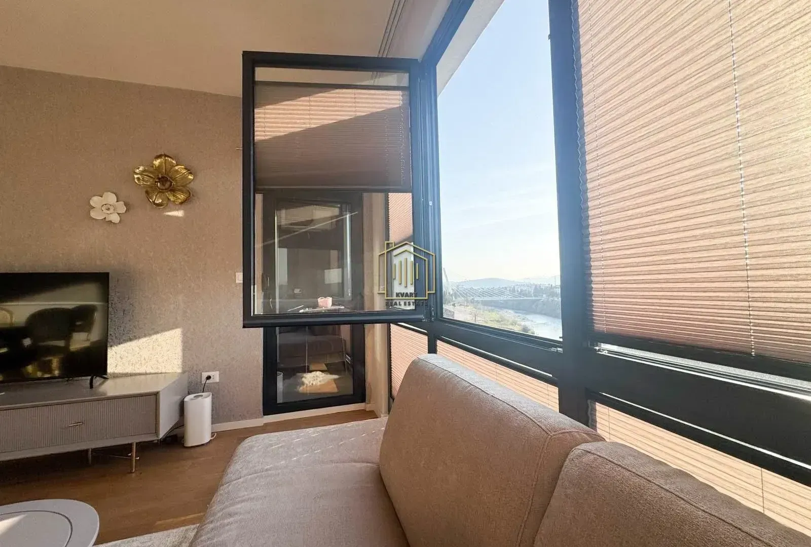Izdavanje, jednosoban stan, 47m², Vezirov Most, Podgorica