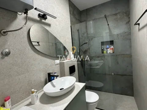 Izdavanje, dvosoban stan, 70m², Centar, Podgorica - image 4