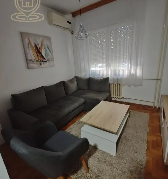 Izdavanje, jednosoban stan, 30m², Grbavica, Novi Sad Sve Podlokacije
