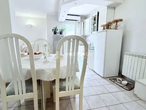 Prodaja, dvosoban stan, 80m², Stara Varoš, Podgorica - image 7