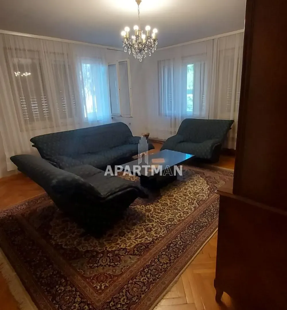 Prodaja, kuća, 320m², Sremčica, Beograd