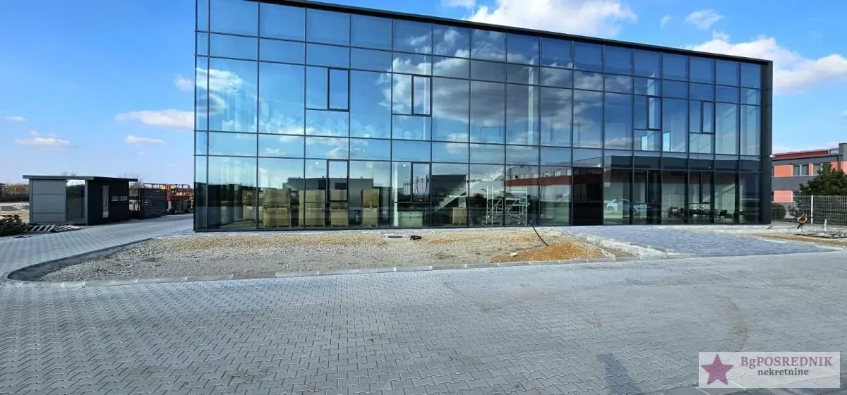 Rent, office space, 500m², Stara Pazova, Srbija