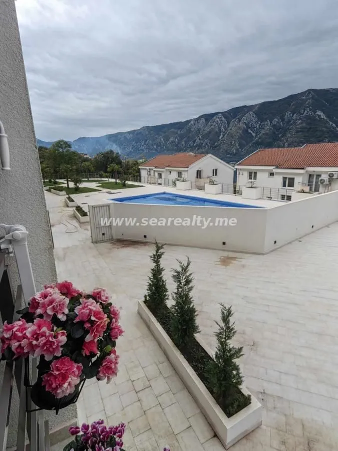 Prodaja, jednosoban stan, 52m², Kotor, Crna Gora