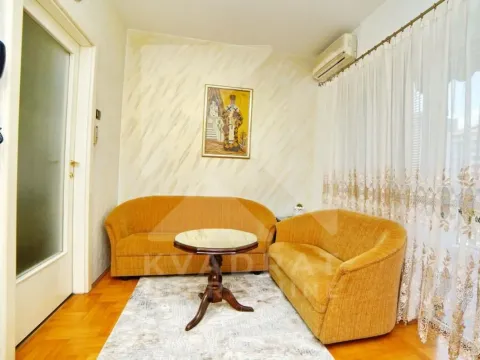 Izdavanje, jednosoban stan, 40m², Preko Morače, Podgorica - image 2