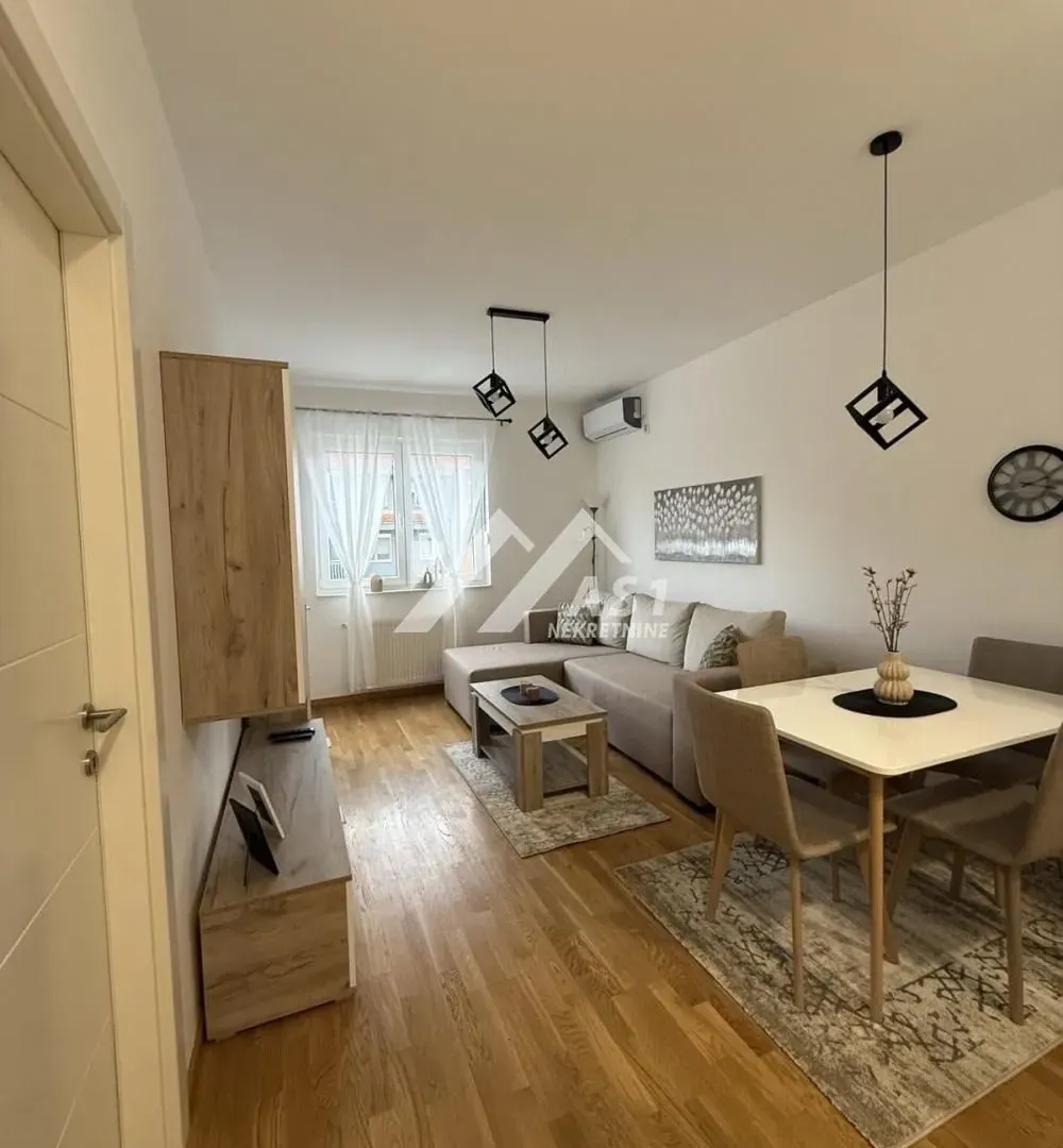 Rent, one bedroom apartment, 37m², Adamovićevo Naselje, Novi Sad Sve Podlokacije