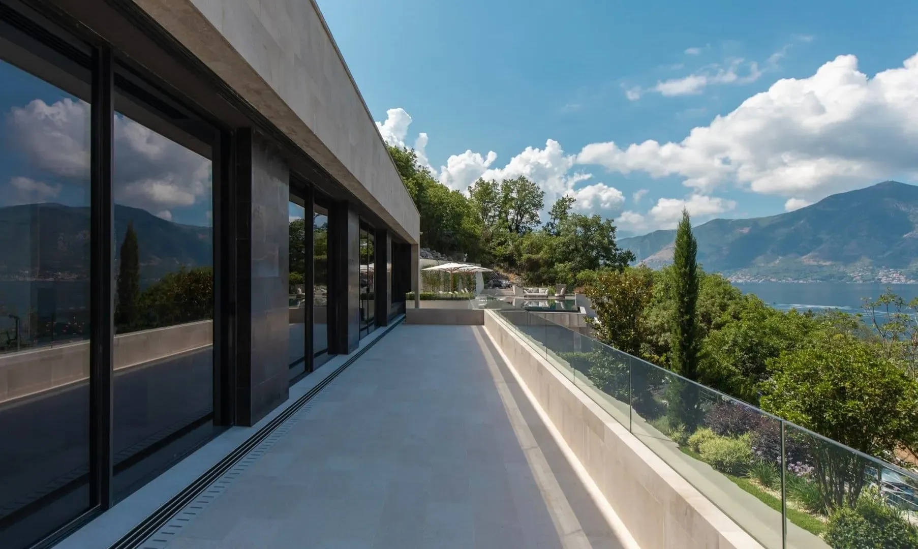 Prodaja, kuća, 526m², Orahovac, Kotor