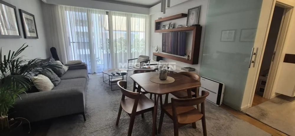 Sale, three bedroom apartment, 83m², Novi Beograd Blok 65, Novi Beograd Sve Podlokacije