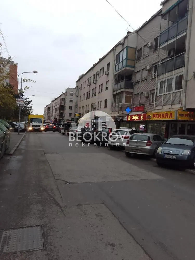 Izdavanje, poslovni prostor, 29m², Novi Beograd Blok 70, Novi Beograd Sve Podlokacije