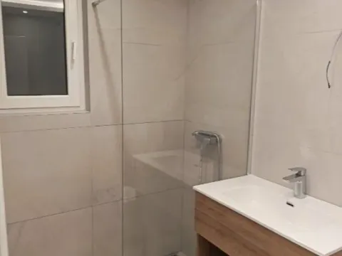 Sale, two bedroom apartment, 61m², Stari Merkator, Novi Beograd Sve Podlokacije - image 10