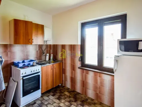 Sale, house, 370m², Tološi, Podgorica - image 8