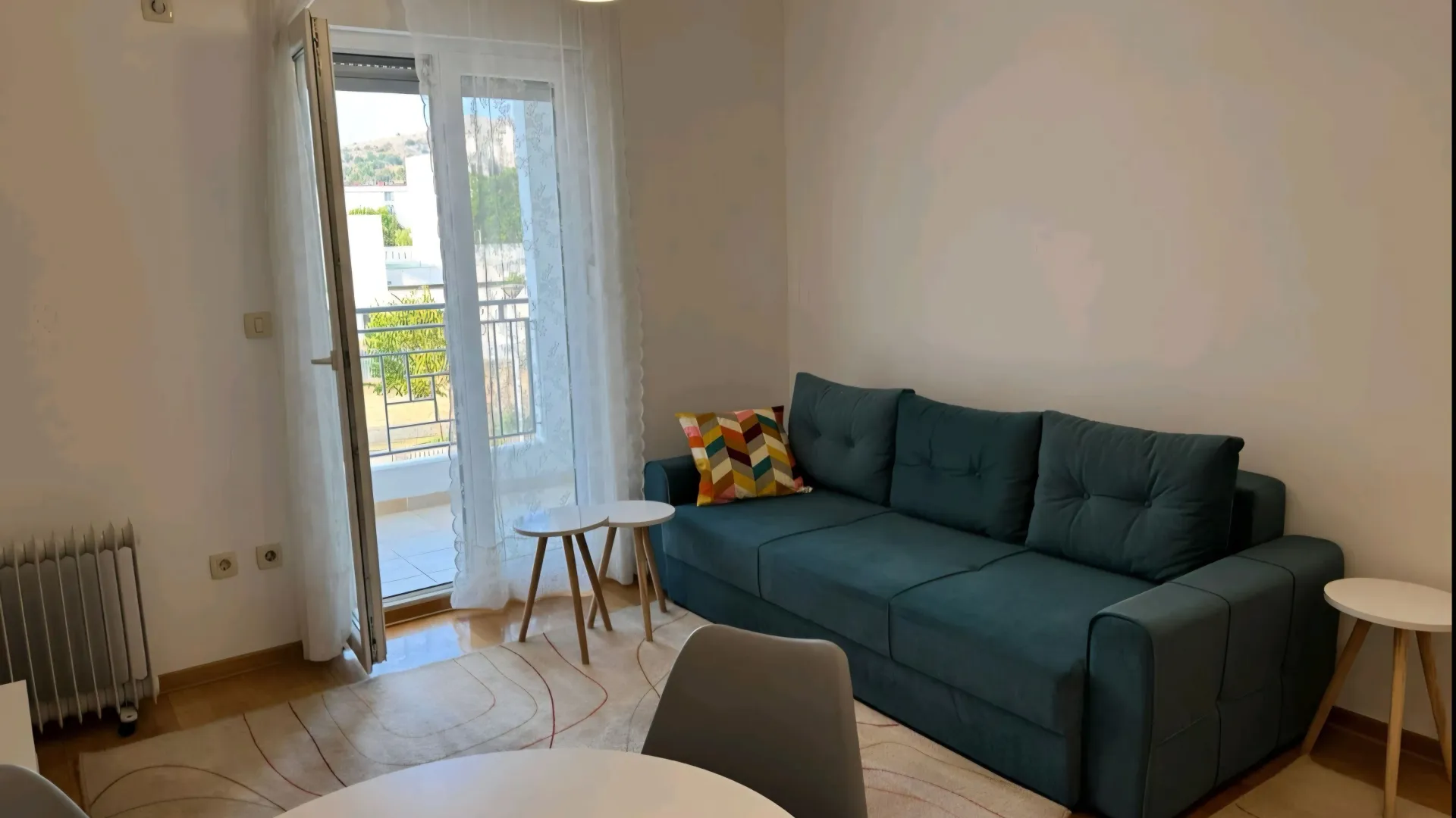 Rent, studio apartment, 27m², Blok 6, Podgorica