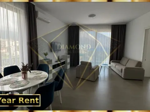 Rent, two bedroom apartment, 65m², Bečići, Budva