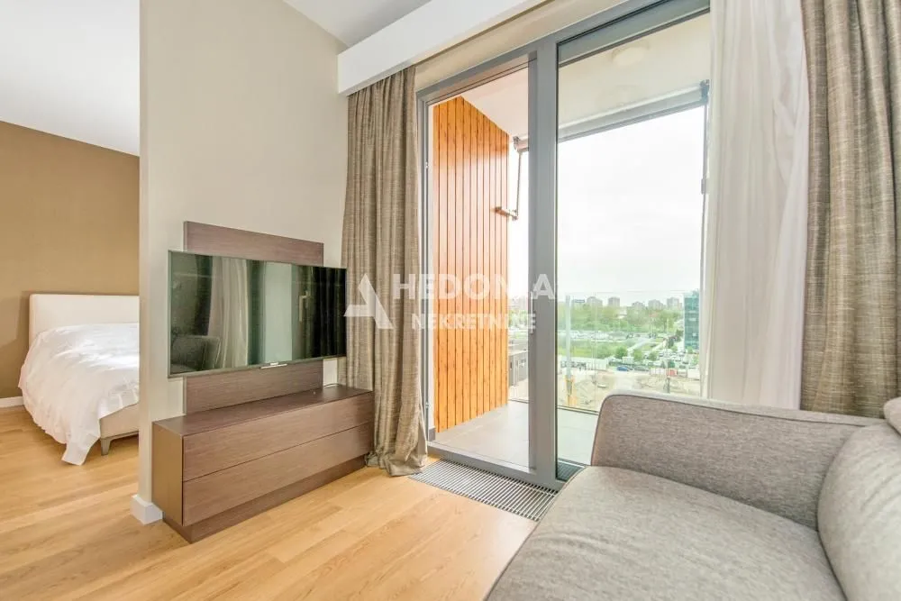 Rent, one bedroom apartment, 37m², Novi Beograd Blok 65, Novi Beograd Sve Podlokacije