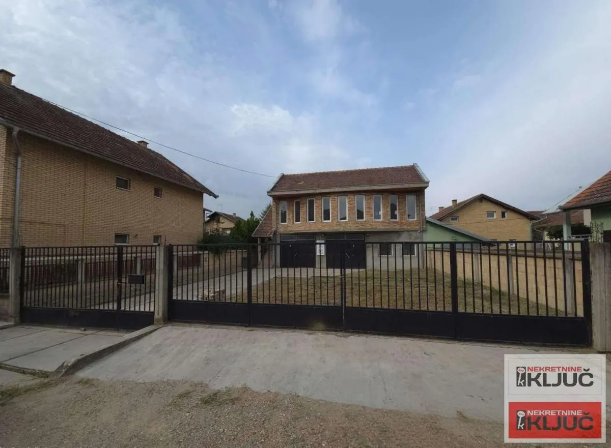 Rent, office space, 180m², Klisa, Novi Sad Sve Podlokacije