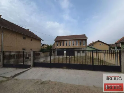 Rent, office space, 180m², Klisa, Novi Sad Sve Podlokacije - image 2